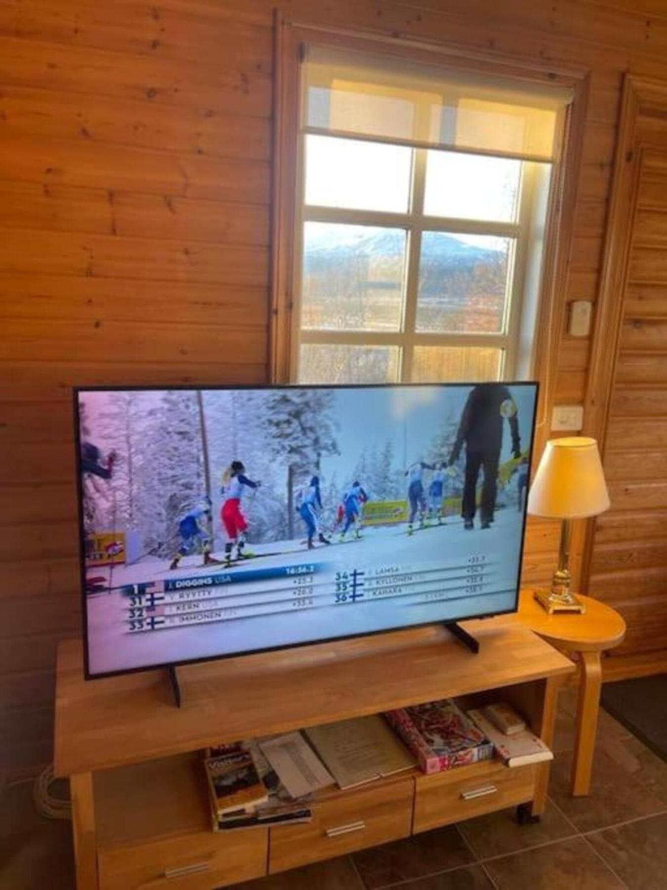 Cozy 2 Bedroom Cottage With Hot Tub Akureyri Exterior foto