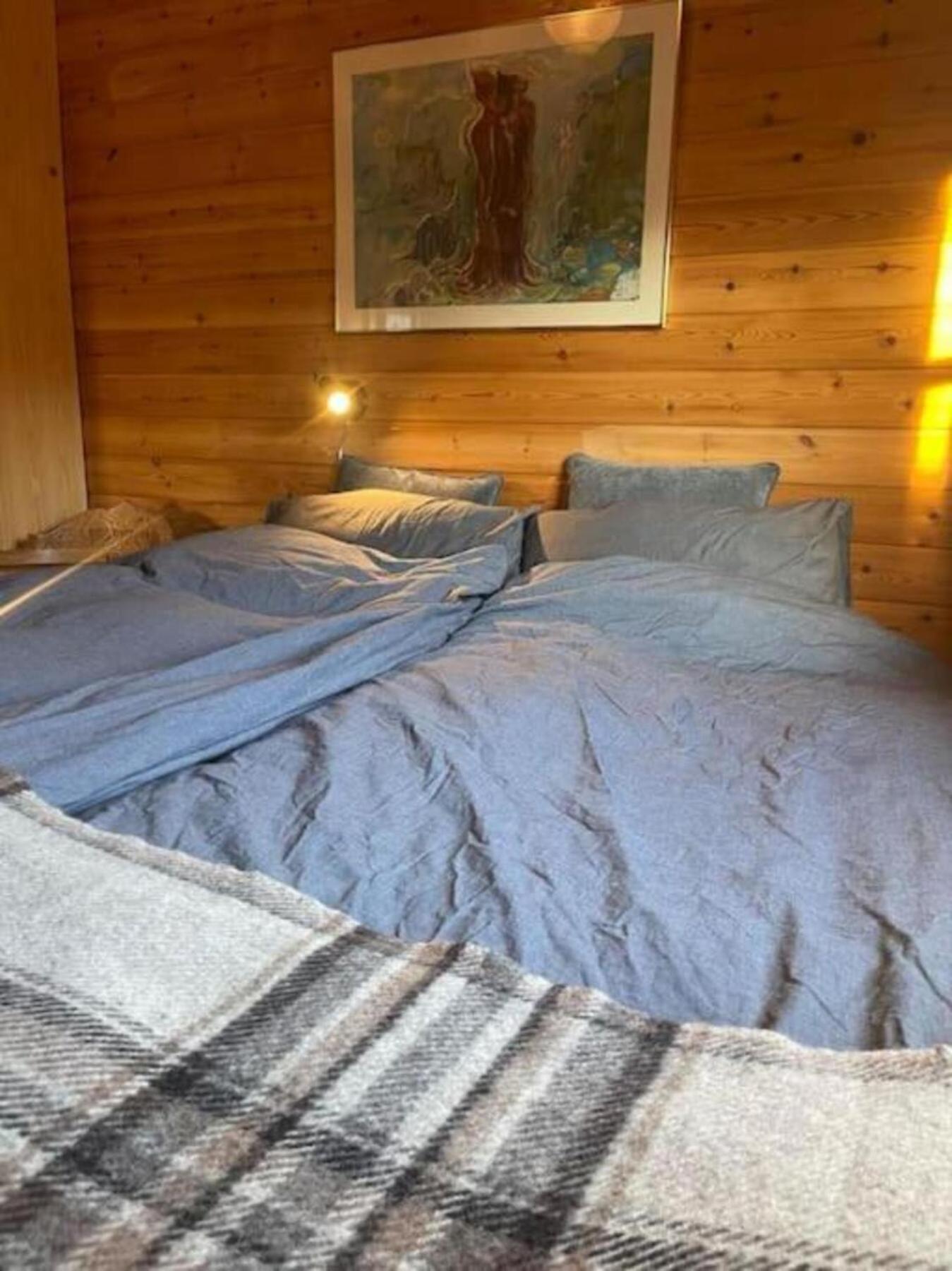 Cozy 2 Bedroom Cottage With Hot Tub Akureyri Exterior foto